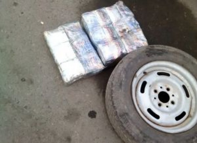 Avtomobildən 18 qutu pirotexniki vasitə aşkar edilib