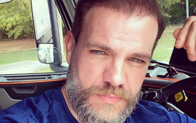 “Koronavirusdan ölən 12 cəsədi morqa daşıdım” - Tolqa Karel