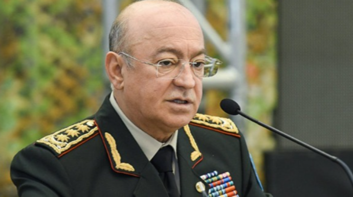 Nazir polkovniki işdən çıxararaq təqaüdə göndərdi - FOTO 
