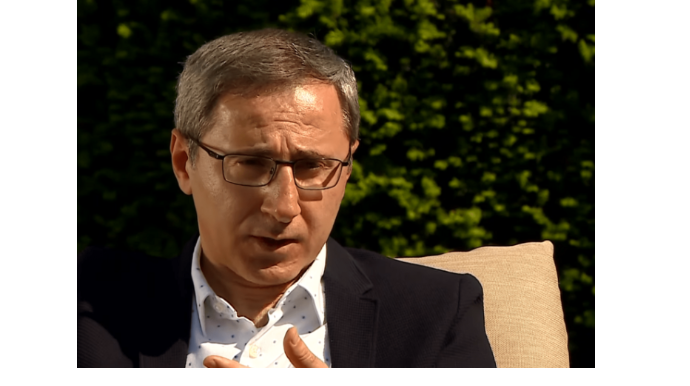 Keçmiş baş prokuror Kiyevdə DÖYÜLDÜ 