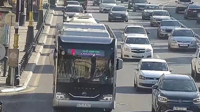 Bakının bir sıra yollarında tıxac müşahidə olunur  - FOTO