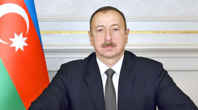 Dövlət başçısı: "Onlar əks-hücumu dayandırmaq üçün alçaq hərəkətlərə əl atırlar" 
