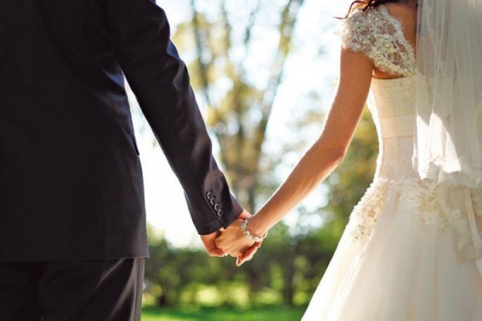 20 yaşlı bəy öz toyunda ağır xəsarət alıb - Bakıda