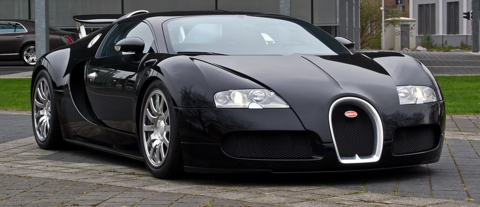 Bakının mərkəzində 1 milyon dollarlıq “Bugatti”  – FOTO