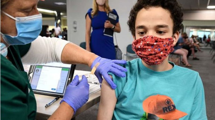 Türkiyədə 12 yaşdan yuxarı uşaqların vaksinasiyasına başlanır