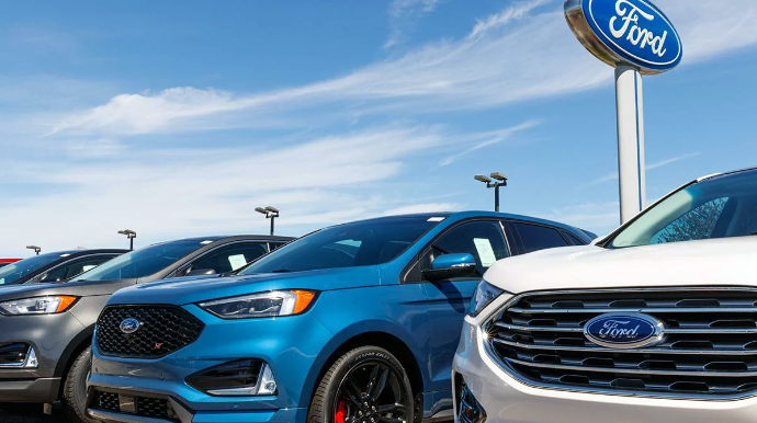 Ford отзовет около 420 000 машин в США 