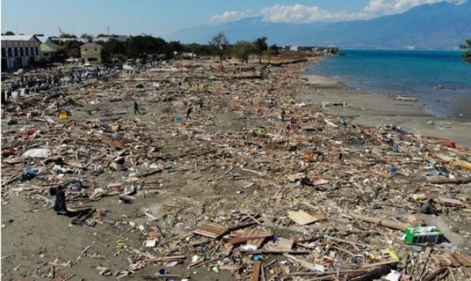 Peyk İndoneziyada şəhərin dağılmasını belə “gördü” - VİDEO