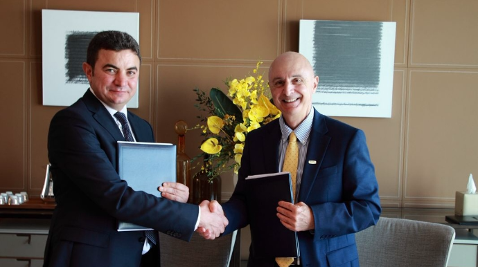 AZAL "Leonardo" ilə radar sistemlərinin alınmasına dair müqavilə imzalayıb - FOTO