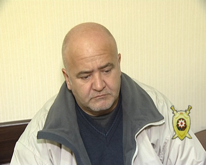 Evə elektrik adı ilə daxil olan şəxs 4000 manat oğurladı - FOTO