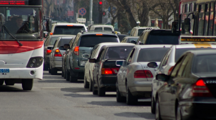 AYNA:  Bəzi avtobusların hərəkət intervalında gecikmələr var