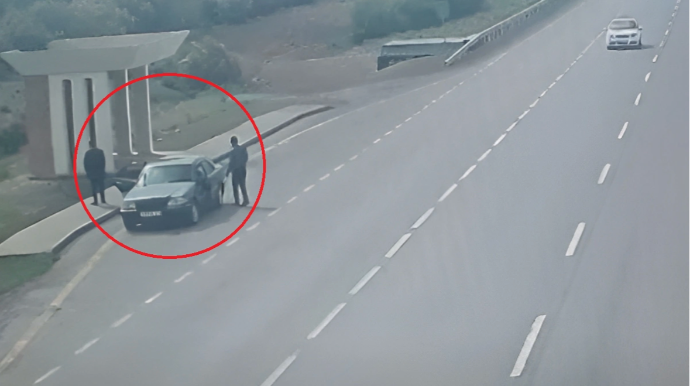 Avtomobili idarə etmədiyi halda vətəndaşa cərimə gəldi - VİDEO