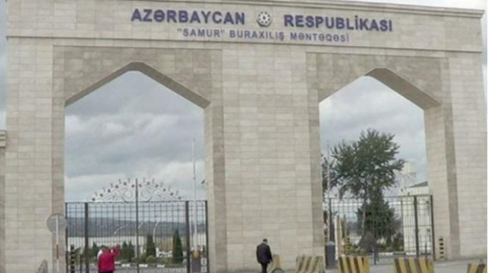 Azərbaycan-Rusiya sərhədində yük avtomobillərinin uzun növbəsi yaranıb 