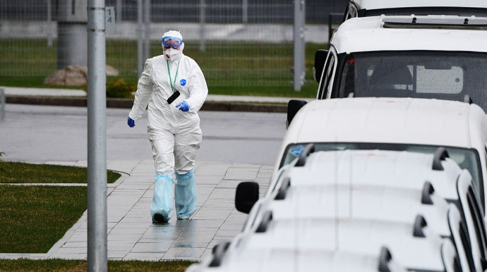 Rusiyada koronavirusdan ölənlərin sayı 10 mini keçdi