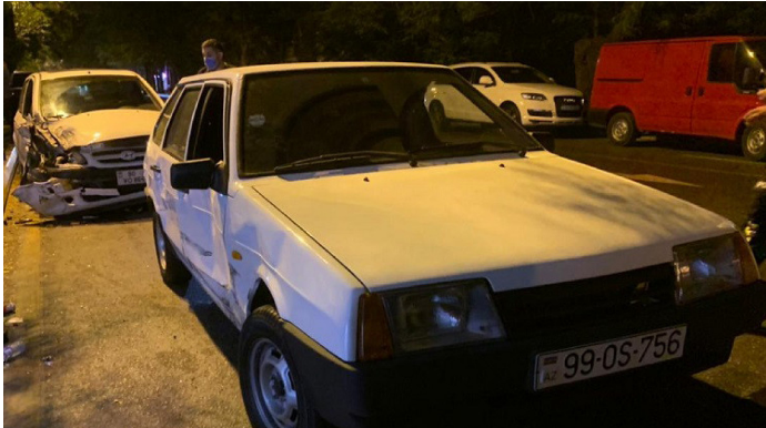 Bakıda üç avtomobil toqquşub  - FOTO - VİDEO