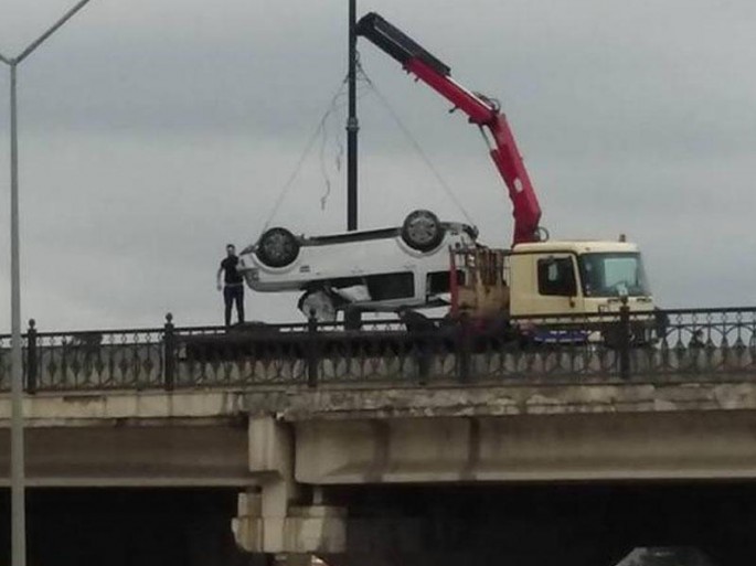 Bakıda körpüdə aşan "Range Rover"lə bağlı yeni faktlar: 18 yaşı olmayan sürücü və...