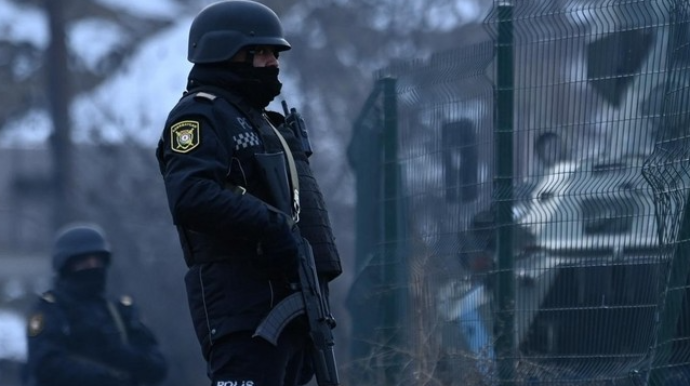 В Ханкенди задержан вооруженный человек, у него изъято оружие и боеприпасы  - ФОТО - ВИДЕО