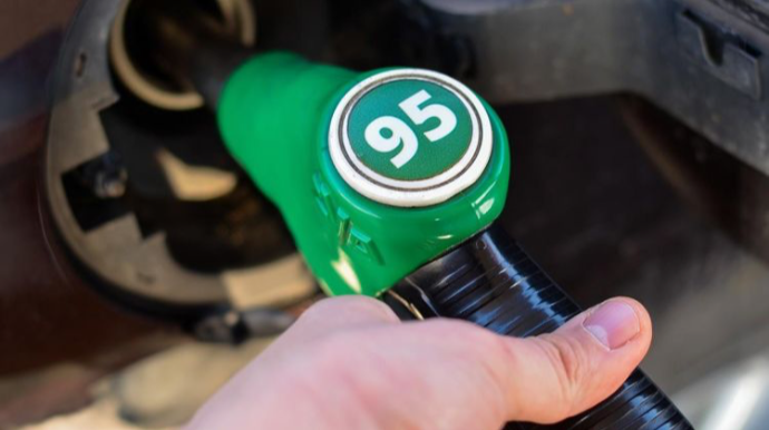 Çin avtomobilləri "Aİ-95" benzinini də "vururlar": Yanacaq bazarında dönüş nöqtəsi