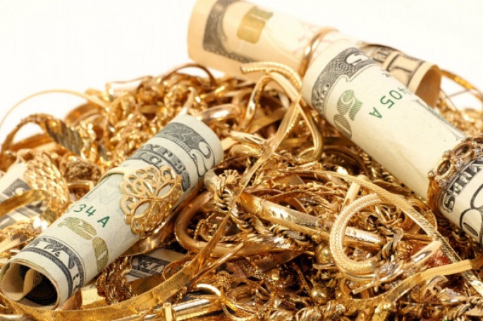 Bakıda külli miqdarda oğurluq: 200 min manat pul, 100 min manatlıq qızıl... - VİDEO