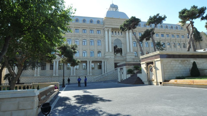 6 nömrəli məktəb-lisey barədə yayılan məlumatlarla bağlı RƏSMİ AÇIQLAMA 