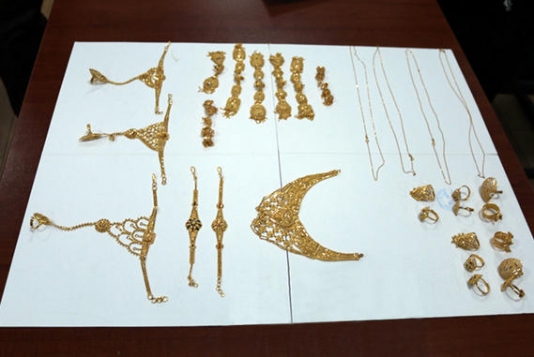 Azərbaycana qızılın qanunsuz keçirilməsinin qarşısı alınıb - FOTO