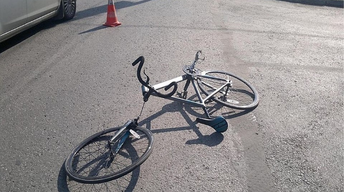 Bakı-Şamaxı yolunda yük maşını velosipedçini vuraraq öldürüb