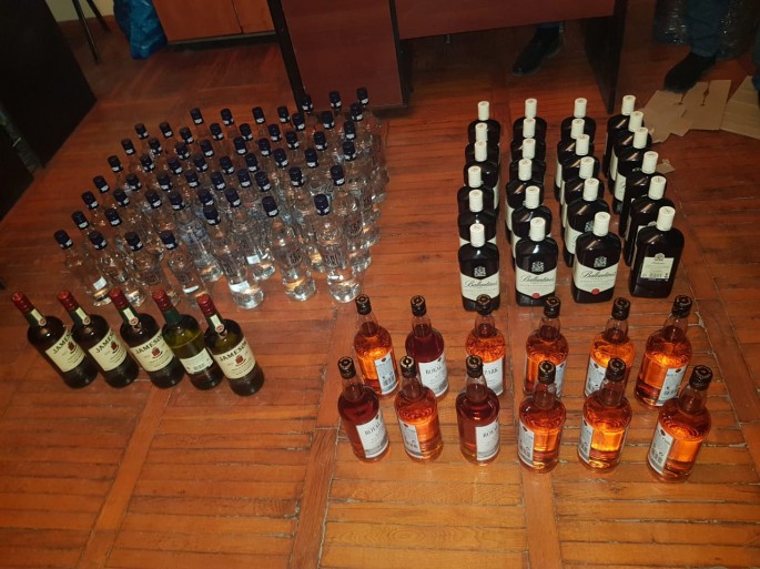 Aksiz markası ilə markalanmayan spirtli içkiləri aşkarlandı