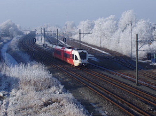 Azərbaycan yeni lokomotivlərin alınması üçün Fransadan kredit cəlb edib