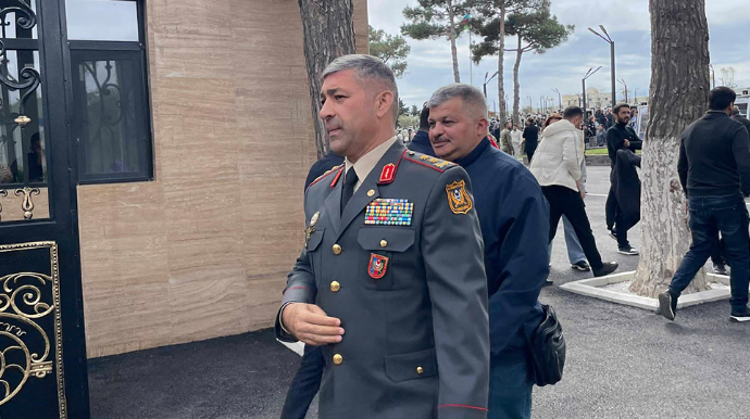 Mais Bərxudarov uzun müddət sonra - FOTO