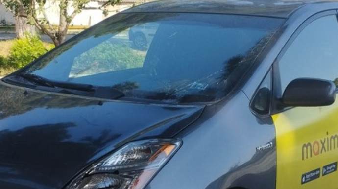 "Toyota Prius"  12 yaşlı uşağı vuraraq öldürüb  - FOTO