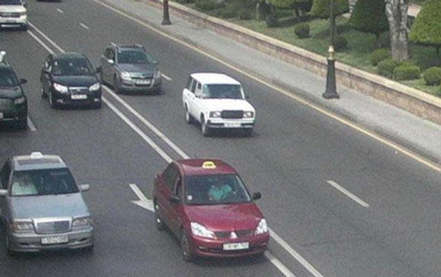 Avtomobil oğrusu ilə yol polisi arasında "film"  kimi anlar yaşandı 