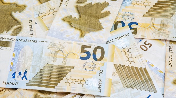 Şirkət rəhbərinə qarşı yarım milyon manatlıq dələduzluq