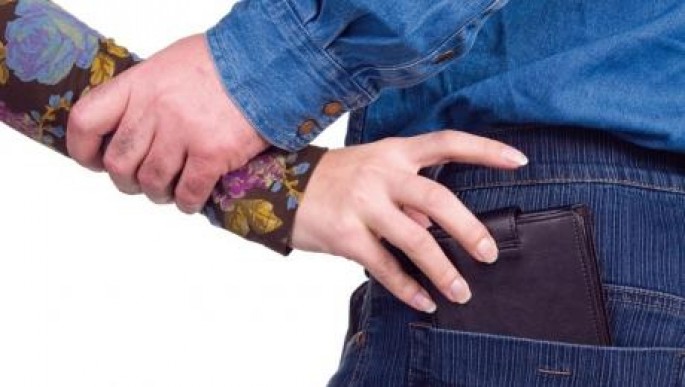 Bakıda cibgirlik edən narkoman qadın həbs olundu