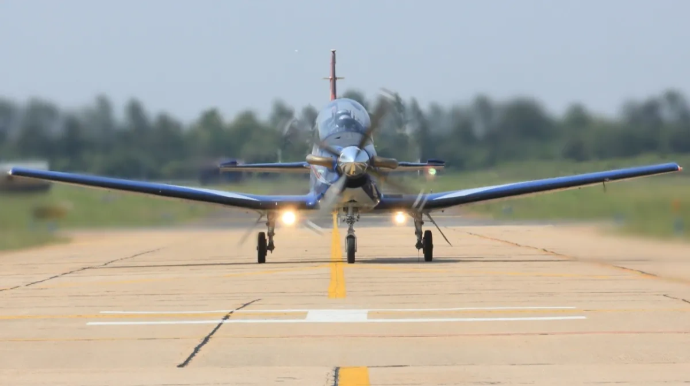 В Индии разбился учебный самолет ВВС 