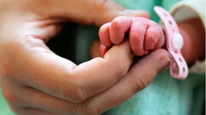 Bakıda 21 yaşlı qadın doğuş zamanı öldü 