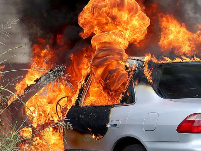 Müğənninin maşınını partlatdılar: Özü içində olub - VİDEO