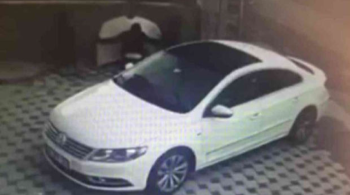 Avtomobil kapotlarını oğurlamaqla məşğul olan şəxs saxlanılıb - VİDEO 