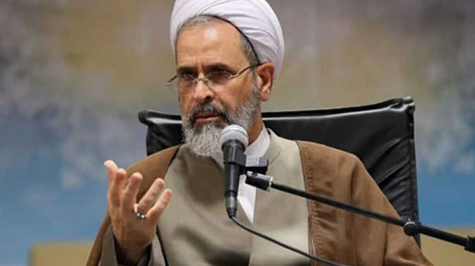 Xameneini müvəqqəti əvəzləməyə niyə o seçildi? 