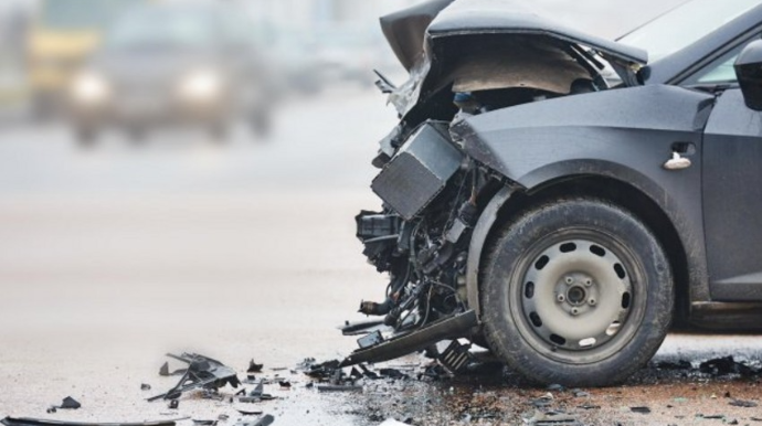 Bakıda yol qəzasında 22 yaşlı gənc qız xəsarət alıb