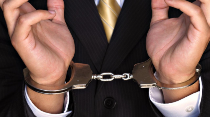 Bakıda insanların evini qanunsuz uçuran vəzifəli şəxs HƏBS EDİLDİ 