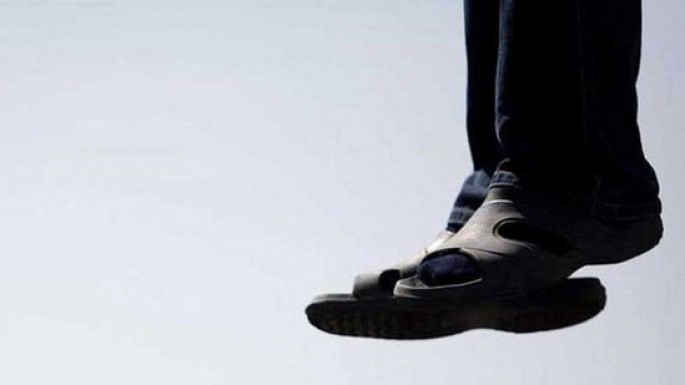 Bakıda dəhşətli mənzərə - yol kənarında asılmış meyit aşkarlandı