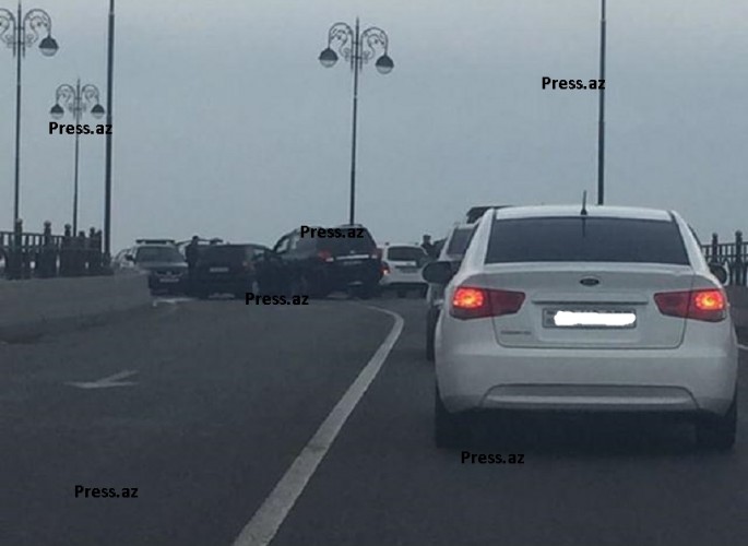 Nəsimi rayonunda avtoqəza baş verib - FOTO