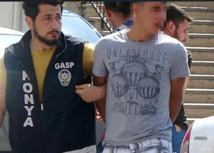 Sosial mediada tanış oldu - soyundurdu, avtomobilini qəsb etdi