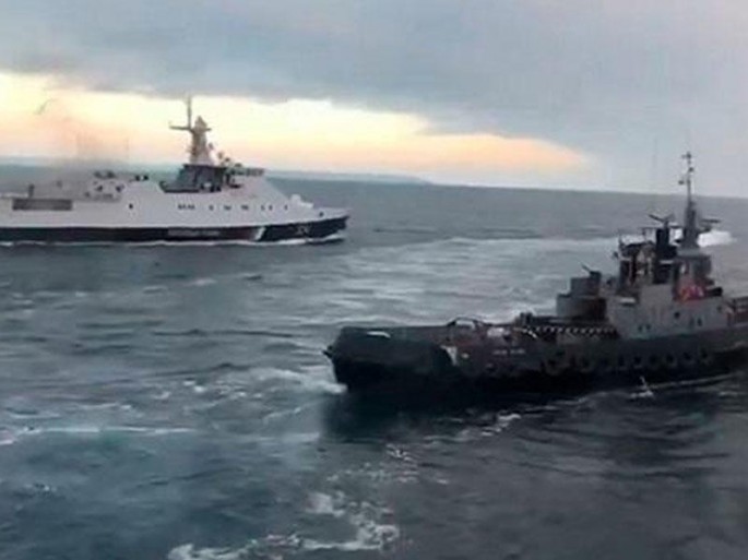 Kerç boğazında gəmilər toqquşdu