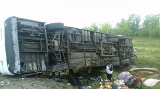 Avtobus qəzası: 18 ölü, 55 yaralı