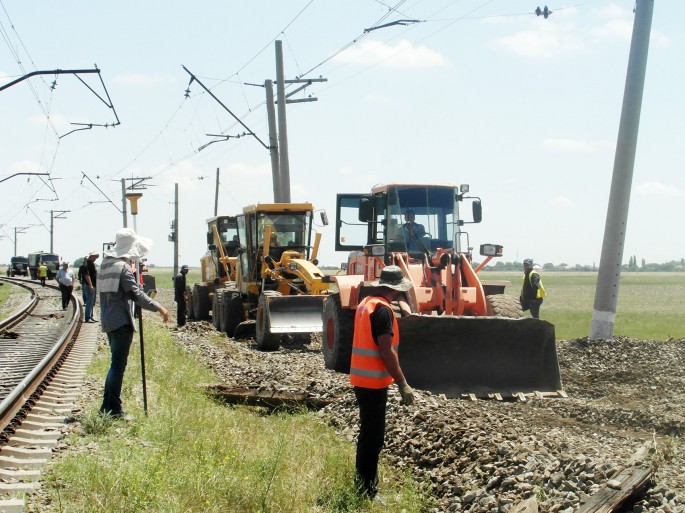 Yevlax-Mingəçevir dəmir yolunda əsaslı təmirə başlanılıb