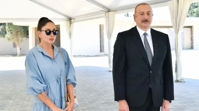 Prezidentlə xanımı Şamaxıda “Nəsimi Bağları” kompleksi ilə tanış oldular