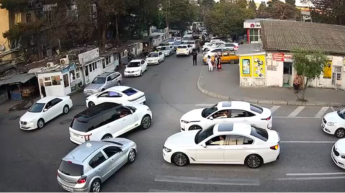 Bakıda yeni svetoforlar quraşdırıldı - VİDEO