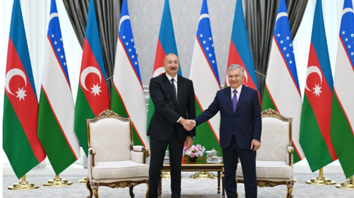 Mirziyoyev: "İlham Əliyevin səfəri tarixi hadisədir" 