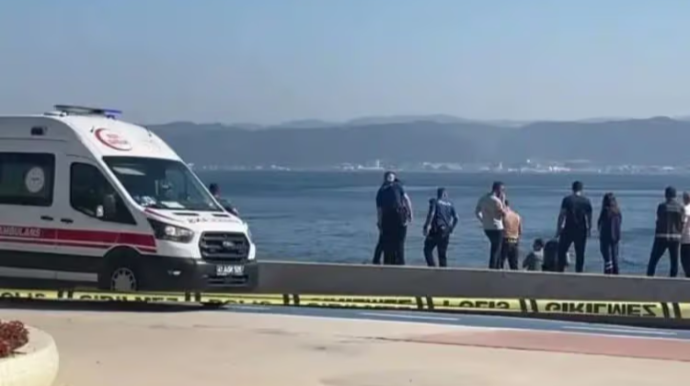 Çimərlikdə bir ailənin 3 üzvünün meyiti tapıldı - Bu ölkədə 