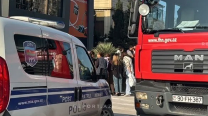Sumqayıtda piyadaları vuran avtomobil YANIB   - FOTO - VİDEO